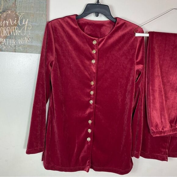 Willow Ridge track suit/velvett - Picture 3 of 6